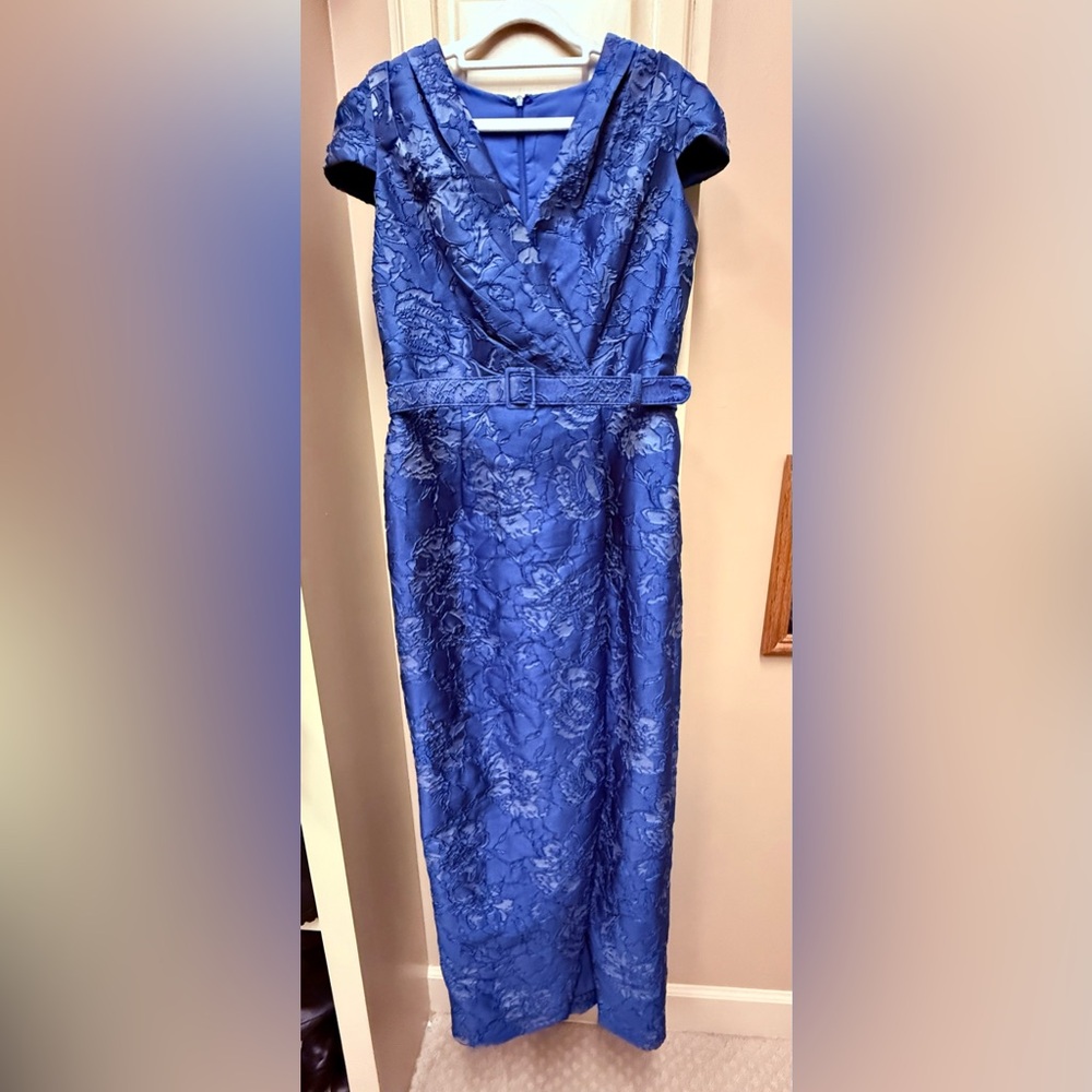 Kay Unger Blue Floral Column Dress